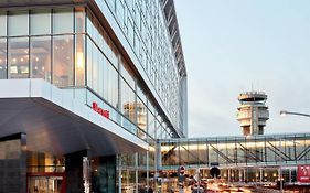 Marriott Montreal Airport In-Terminal Hotel